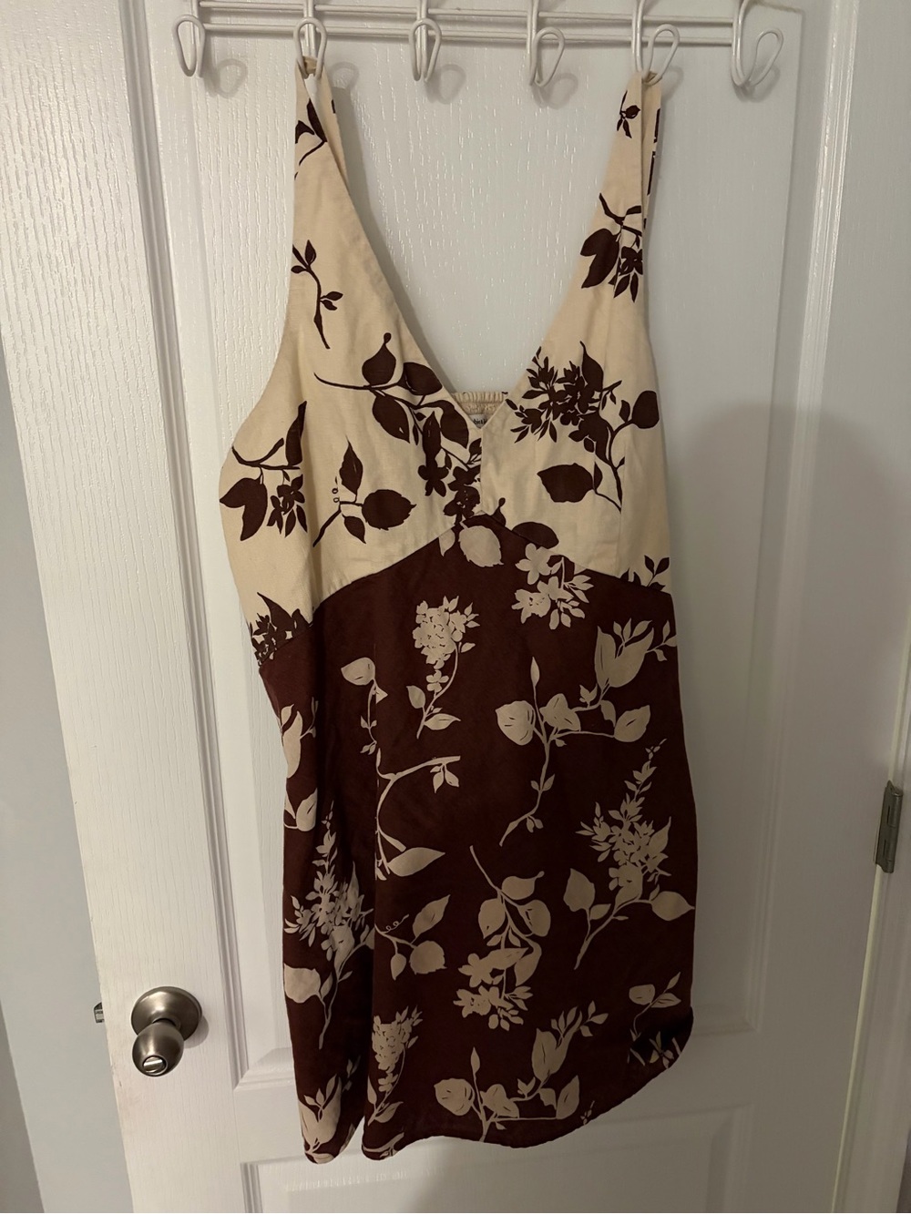 Abercrombie & Fitch Cream and Brown Floral V-Neck Mini Dress